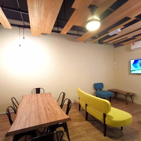 Maco Inn Austin Heights @Джохор-Бару Екстер'єр фото