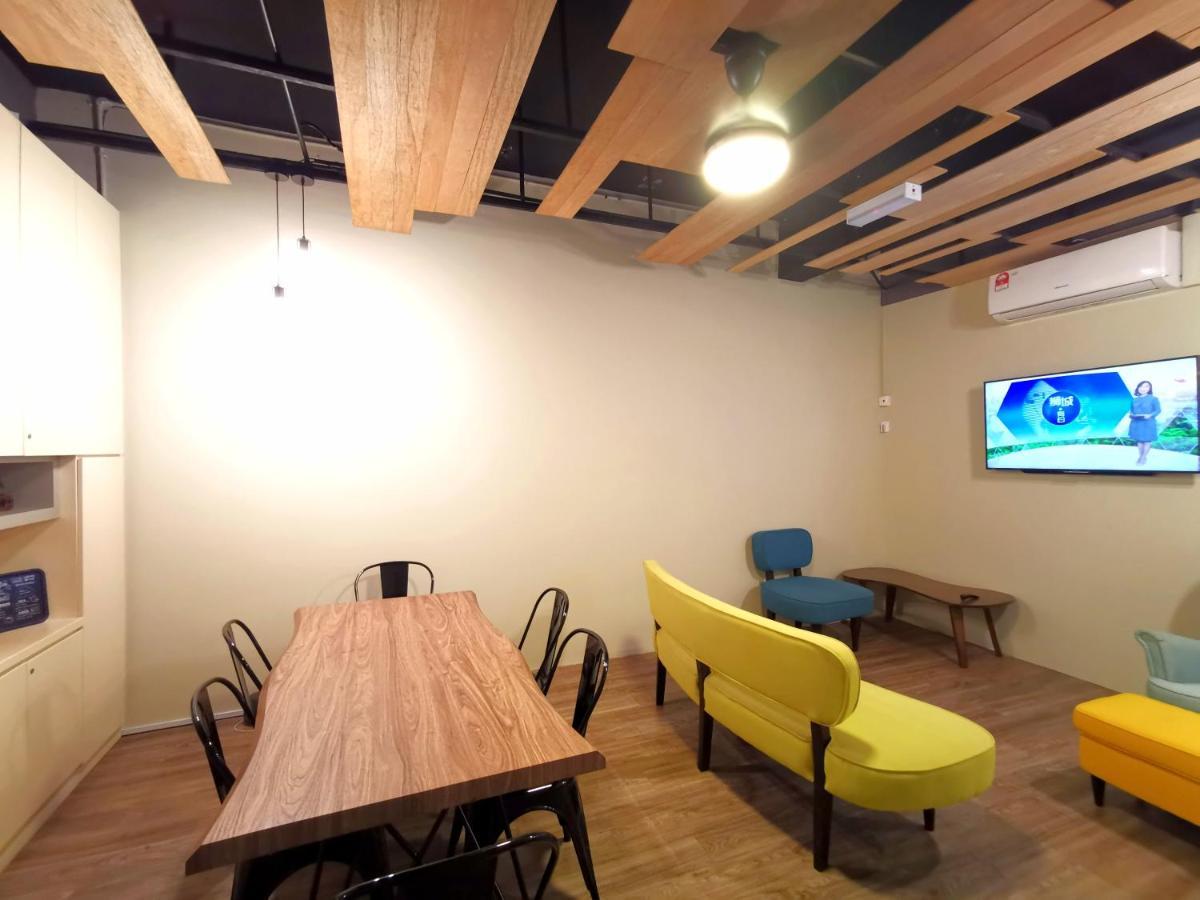 Maco Inn Austin Heights @Джохор-Бару Екстер'єр фото