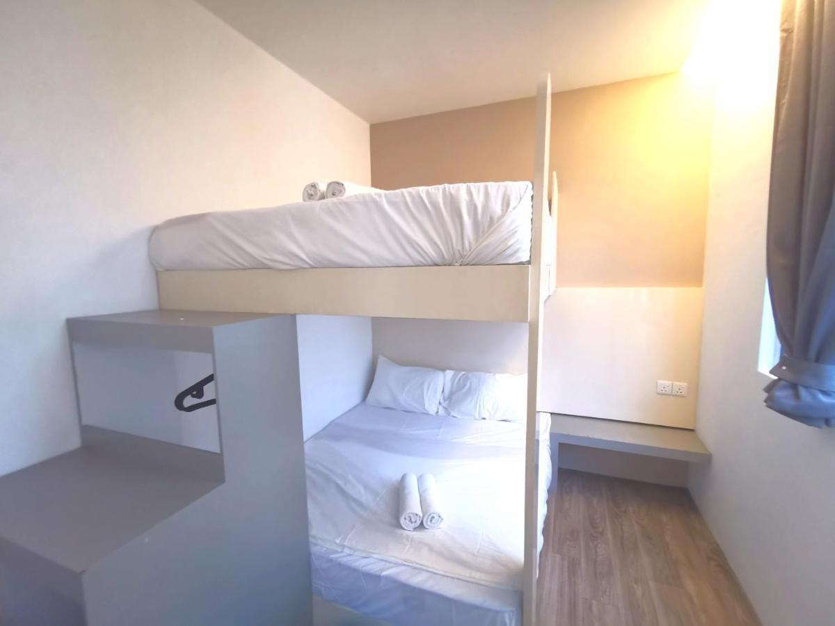 Maco Inn Austin Heights @Джохор-Бару Екстер'єр фото